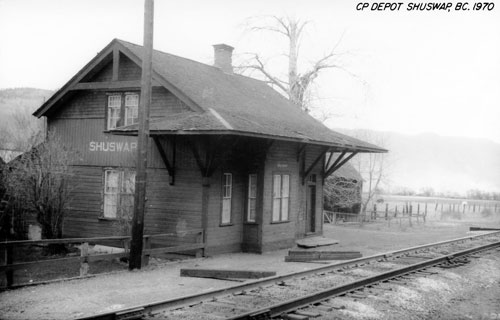 Image of railway station