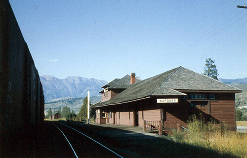 Image of railway station