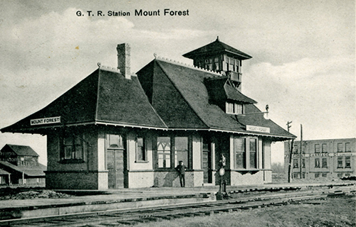 Mount Forest GTR Station