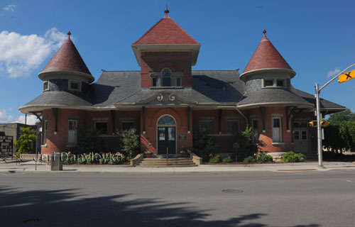 Petrolia Library