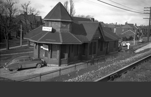 Riverdale CN Station