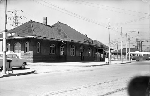 Sunnyside CN Station