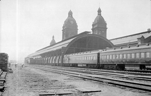 Toronto Union Station (1873-1927)