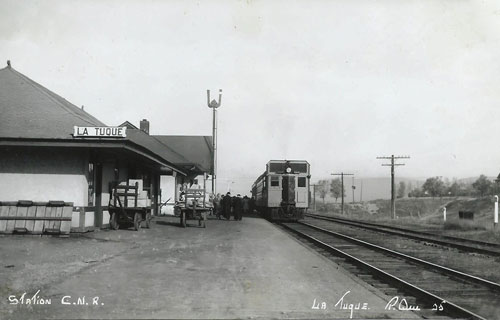 Image of railway station