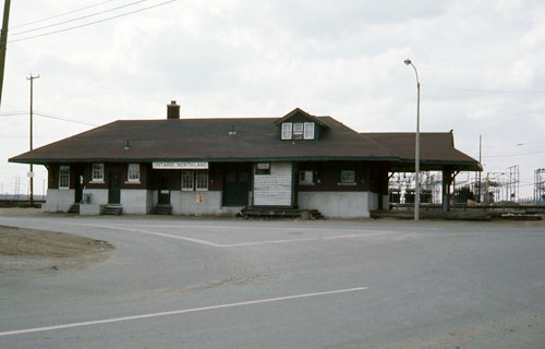 Image of railway station