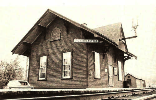 Image of railway station